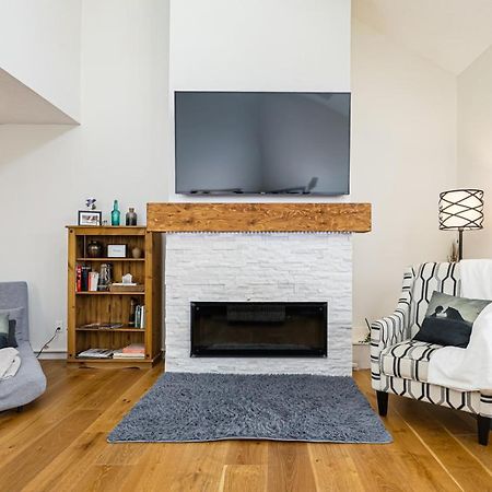 Stunning Townhouse - 3 Bdrm Blue Mountain Village Sauna! Blue Mountains Eksteriør billede
